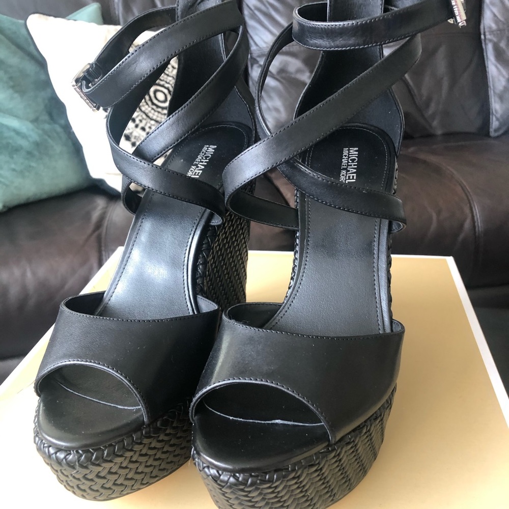 Michael Kors Gabriela Wedge
